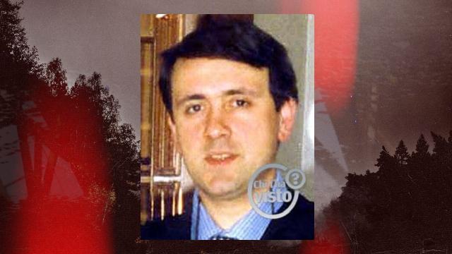 chilhavistorai3's tweet photo. “Ho appuntamento con un ingegnere”: Le ultime parole di Enrico Soricelli  il pomeriggio del #6agosto 1999.  Poi è uscito dal suo negozio di #Apice (#Benevento) ed è sparito. L’auto ritrovata a #Montesarchio: Qualcuno ha informazioni utili?

#chilhavisto → https://t.co/Xaa9cGIAJ7 https://t.co/VrNayy0uJt