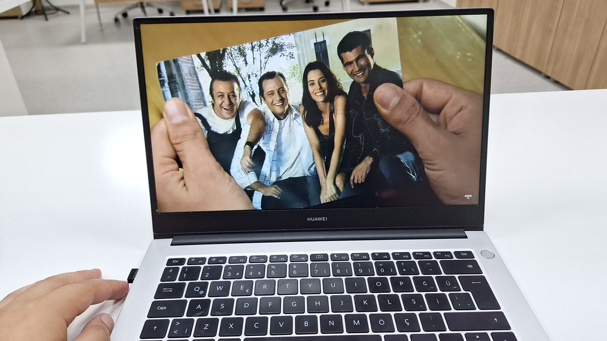 Ne olsun ya bende stajdayım işte sabahtan berri oturmadım hiç