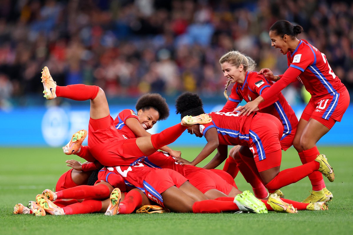 FIFAcom's tweet photo. Panama make history 🤩

Debutants @fepafut score their first-ever goal at the #FIFAWWC – and what a strike it was! https://t.co/scKVaNdWia