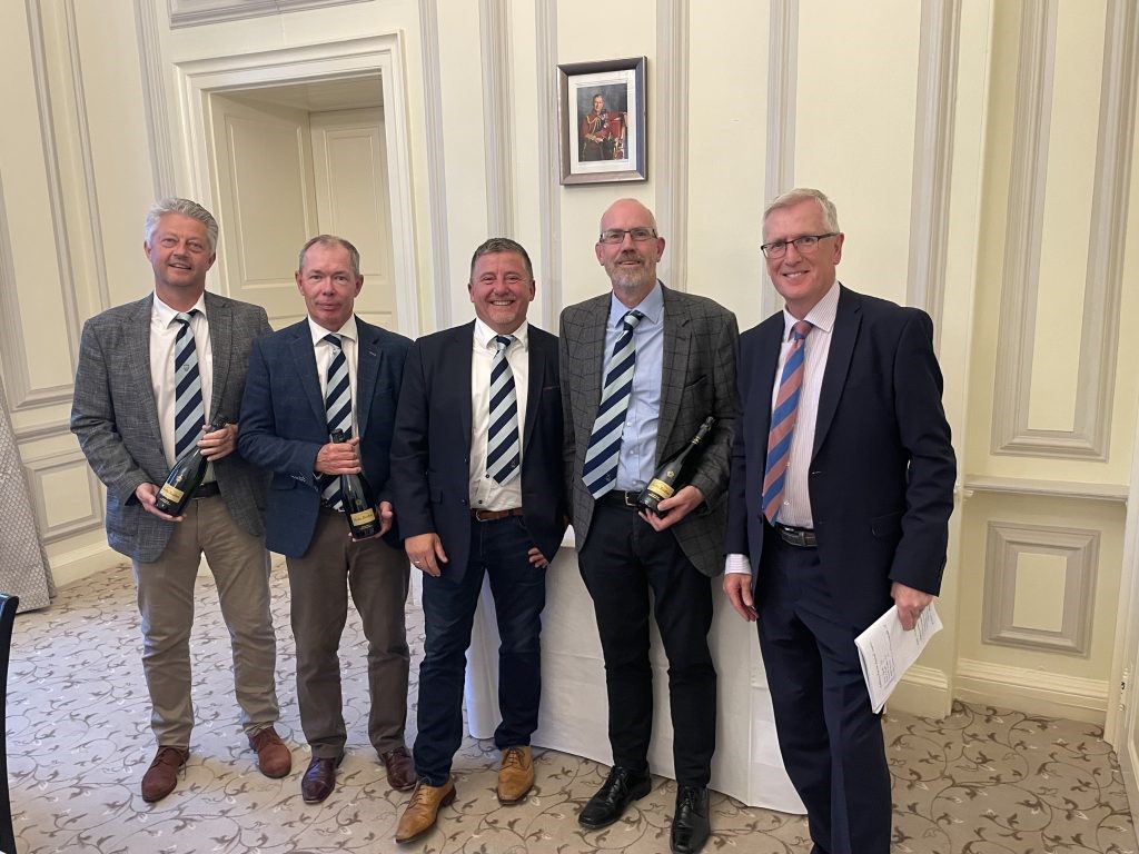 Yutree Insurance tweet media