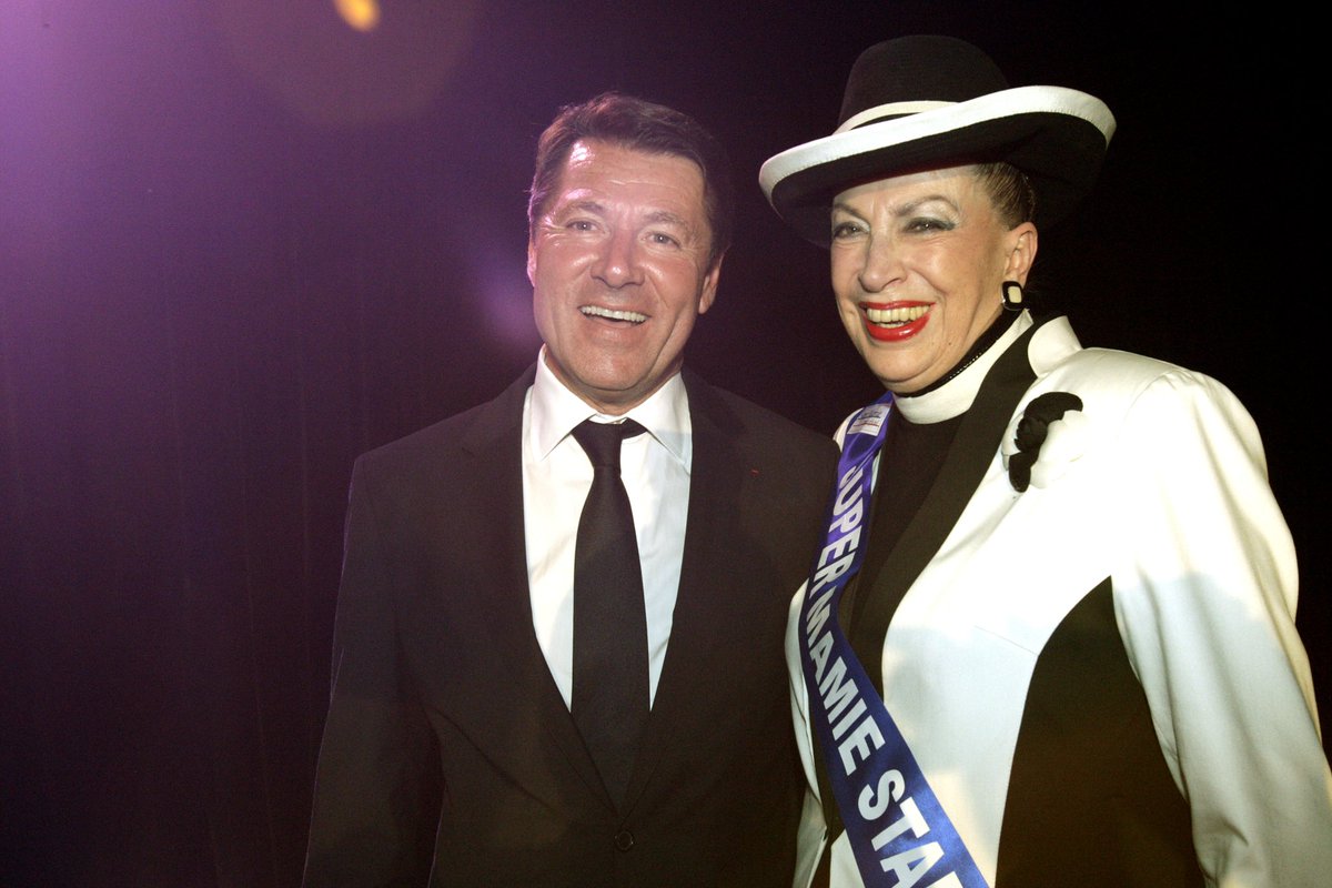 cestrosi's tweet image. Ému par la disparition de Geneviève de Fontenay, icône de l&apos;élégance française et figure du concours Miss France durant des décennies. La « Dame au Chapeau » a toujours défendu une image de la beauté de la femme alliant intelligence et valeurs humaines. Pensées à ses proches.