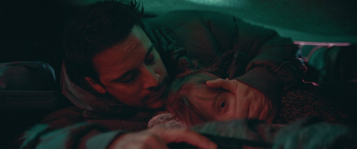 NetflixFR's tweet image. Des années de votre vie contre de l'argent ?

Dans un futur proche, une méthode permettant de transférer des années de vie d'une personne à une autre propulse la start-up de biotechnologie AEON.

Le film dystopique Paradise, c’est dispo.