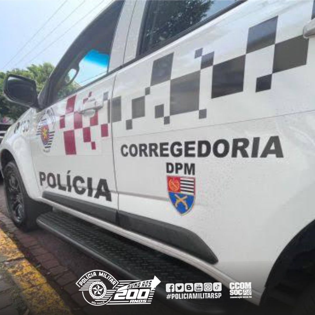 PMESP's tweet photo. A Polícia Militar prendeu na madrugada desta quarta-feira (2), em Santos, o último criminoso envolvido na morte do Soldado PM Patrick Bastos Reis, baleado quando fazia patrulhamento em uma comunidade no Guarujá, no último dia 27. https://t.co/z7Xct8h9db