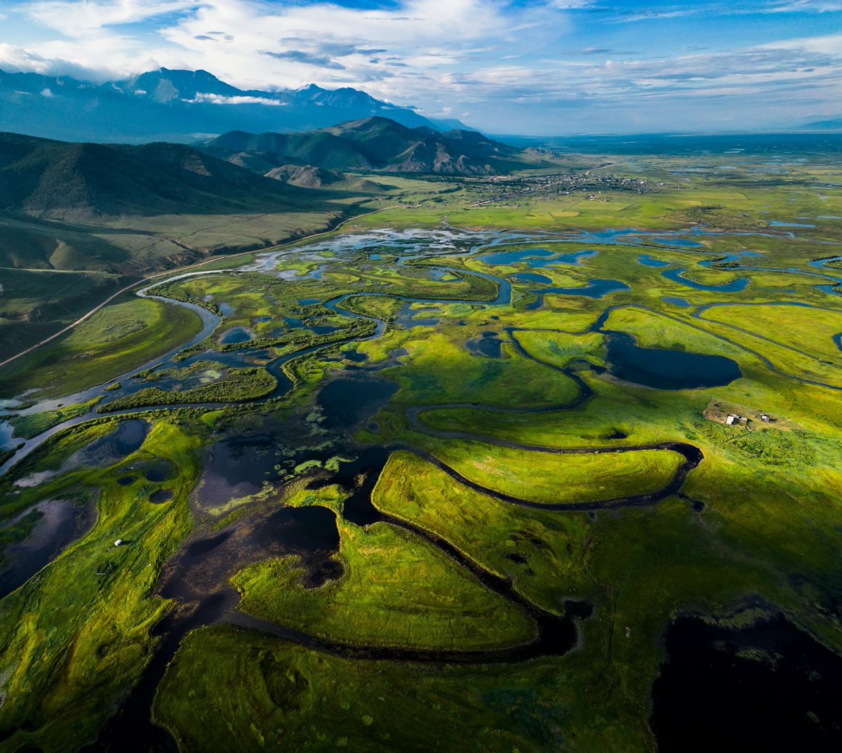 📍 Баргузинская долина, Забайкалье 

📸 Павел Карасев rtraveler.ru/community/user…