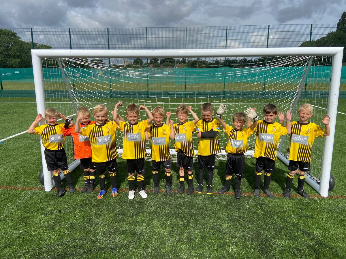 𝑺𝑷𝑶𝑵𝑺𝑶𝑹𝑺𝑯𝑰𝑷

Massive thanks to <a href="/EdenEstateAgent/">Eden Estates</a> for sponsoring our Under 7 FC team's home shirts for the coming season. 
Your continued help, support and generosity is very much appreciated as always🟡⚫️

eden-estates.co.uk