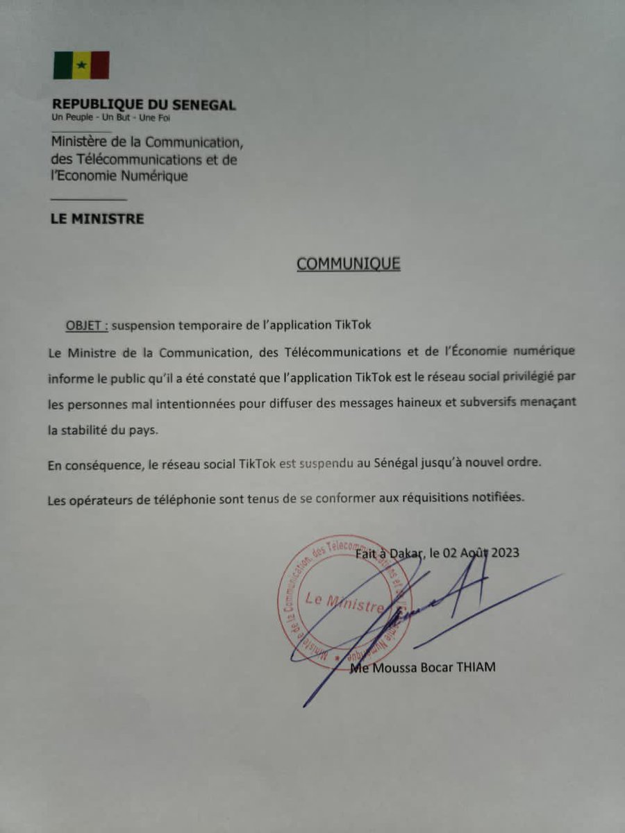 autruicomoi's tweet photo. L’application TikTok suspendu par le Gouvernement du Sénégal ce 02 août #Kebetu https://t.co/j8Bwz1zh5S