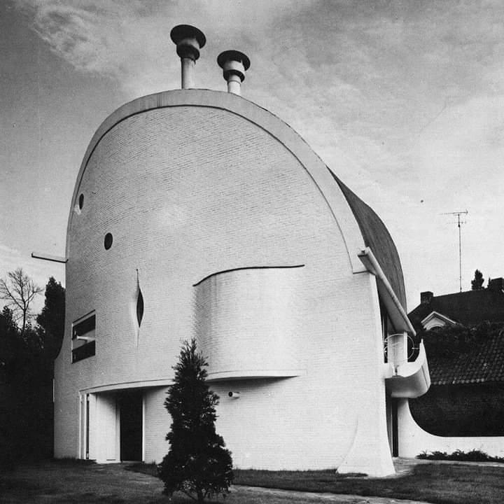 areasvellas's tweet photo. Huis Van Humbeeck in het Belgisch Buggenhout...1966-70
Renaat Braem 1910-2001
#architecture #arquitectura #RenaatBraem #Braem
https://t.co/dwiQrQoGab https://t.co/8QB2UwPwuD