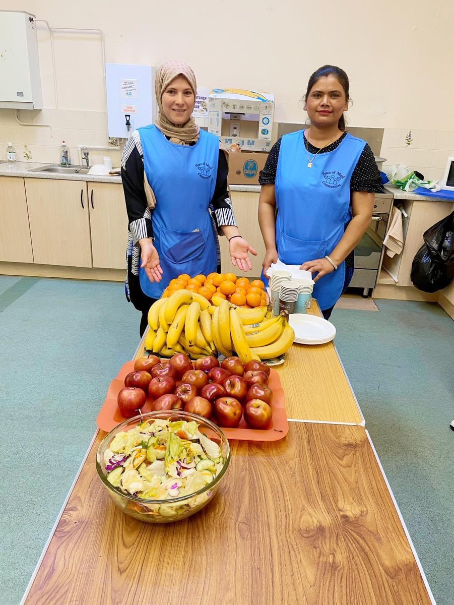 Our food table is being prepared by our lovely volunteers for today’s lunch #ensuring all the #healthy #options are #available🤗

#SummerScheme2023 #RefugeeLed #Activities #Food #TheCostOfLivingCrisis #FeedtheNeed #holidayhunger

<a href="/gateshead/">Gateshead Council</a> @CFTyneWearNland