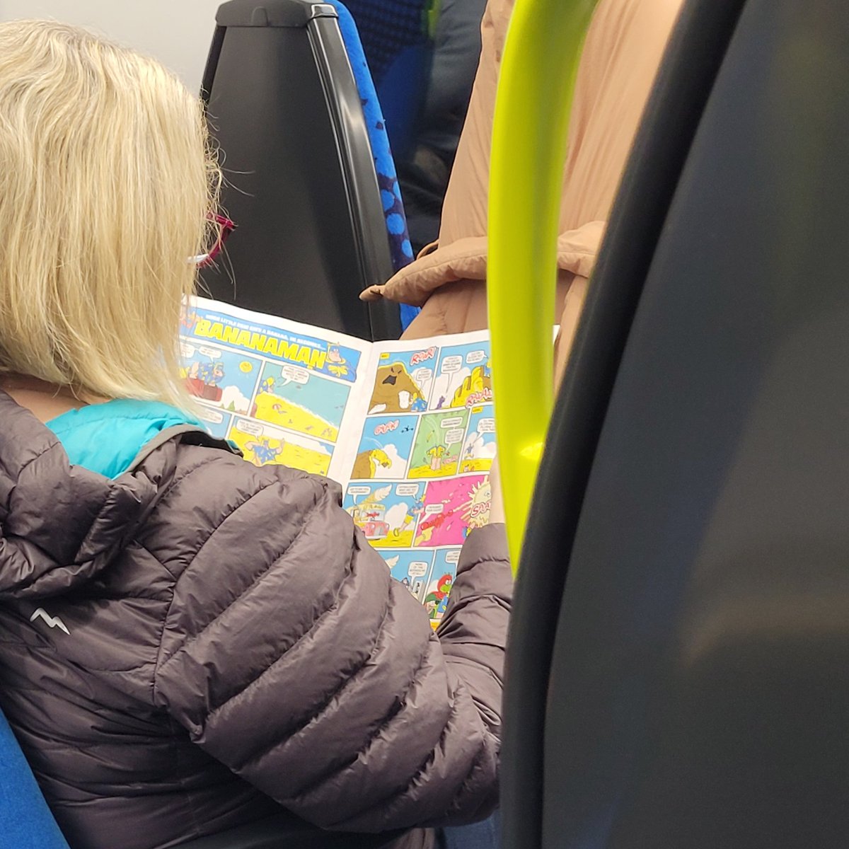 Riding <a href="/TrainsNorthern/">NorthernTrains</a> to Leeds and good to see another parent who still reads <a href="/BeanoOfficial/">Beano</a> 
#BlamtasticParent