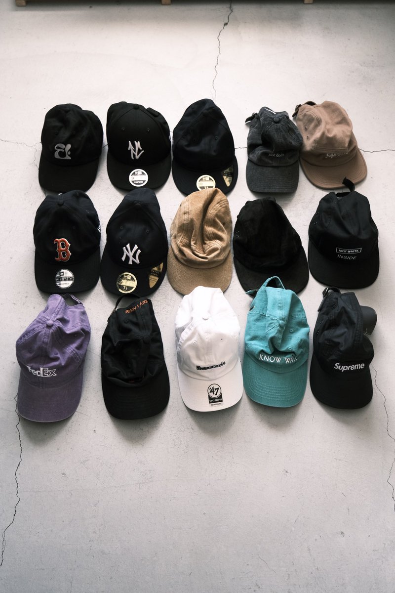 sssszzzz_y's tweet image. my caps
頭は1つです。
.
#supreme
#barbour 
#knowwave 
#freshservice 
#henderscheme 
#newera 
#shinzone 
#bshop
#kaptainsunshine 
#nocoffeefukjapan 
#popw 
#sosite 
#caplover
#日常垢 
#日常垢とつながりたい 
#服好きな人と繋がりたい 
#服すき