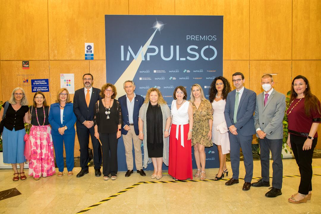 PCientificoAlic's tweet photo. #ArxiuPCA 👉 Vía #BlogPCA
🔙 Hoy queremos recordar la celebración de la XI Edición de los Premios Impulso de la Universidad de Alicante y el Parque Científico de Alicante
👀 Echa un vistazo a la entrada completa: https://t.co/y96yWoLuLC https://t.co/NsQdeXRgfP