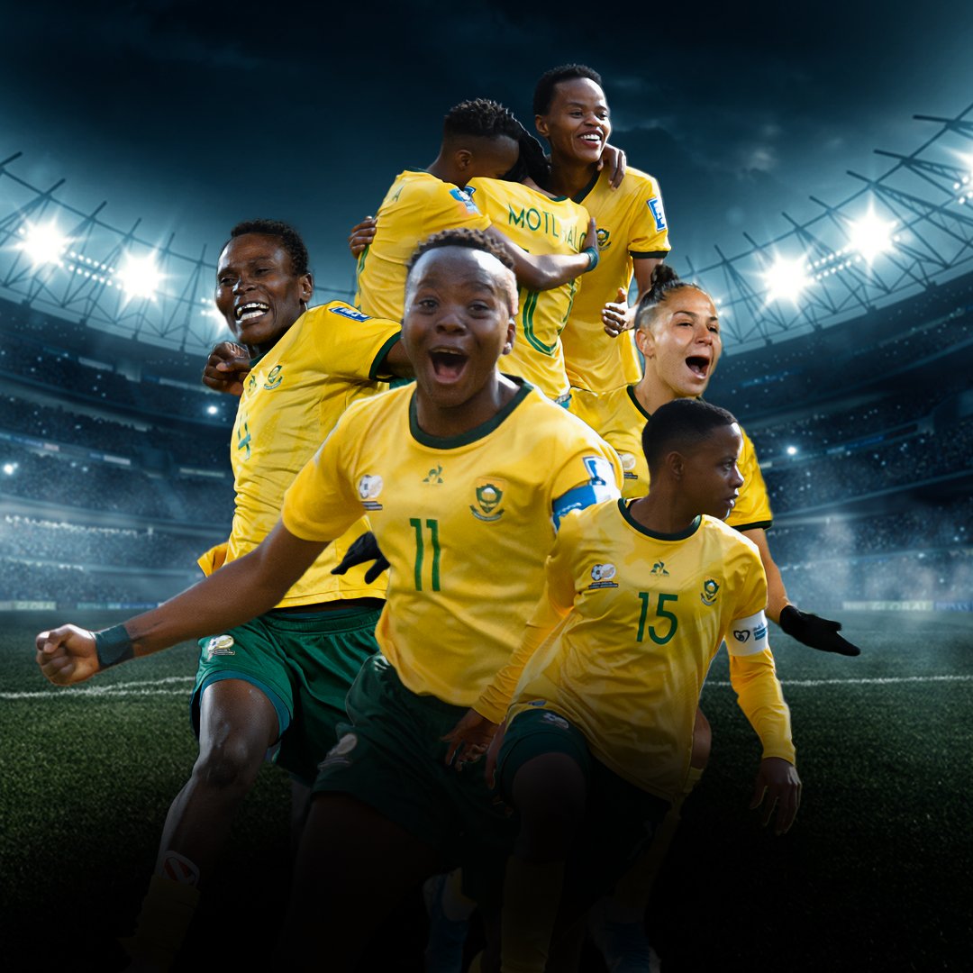SasolSA's tweet photo. South Africa 🇿🇦, STAND UP! Your support has given @Banyana_Banyana the energy to believe, persevere, and #LiveTheImpossible! Congratulations to our heroes from all 30 000 of us at Sasol, proud sponsor of Banyana for the past 14 years! We bring you all the love we can carry 💙 https://t.co/oDSHnnsBtY