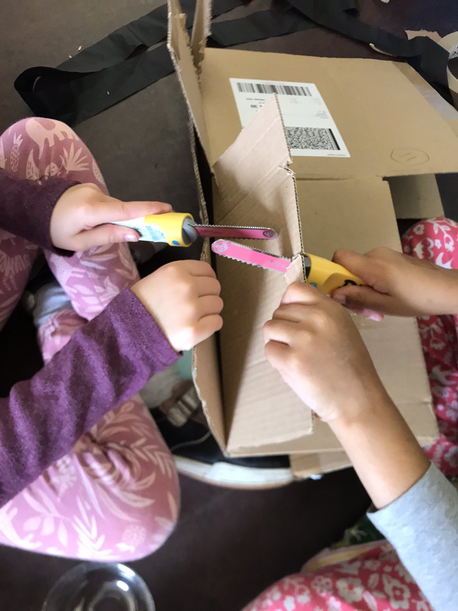 Friends that play together stay together - it’s #playday here at the Pump House in #gheluveltpark &amp; the #cardboard citizens have assembled. Join us &amp; @PlayfulLists until 2pm and we’ll reschedule play outdoors in the v near future