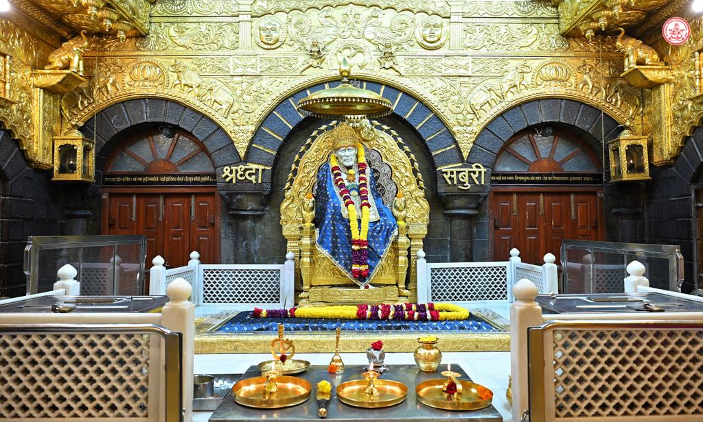 SSSTShirdi's tweet image. *!! ॐ साई राम !!*
*श्री साईबाबा संस्थान विश्वस्त व्यवस्था,शिर्डी*
*!! ॐ Sai Ram !!*
*Shri Saibaba Sansthan Trust, Shirdi*
≈≈≈≈≈≈≈≈≈≈≈≈≈≈≈≈≈
*आरती :-धुपारती*
*बुधवार ०२ऑगस्ट २०२३*     
*Aarti :-Dhooparti*
*Wednesday 02 August 2023*