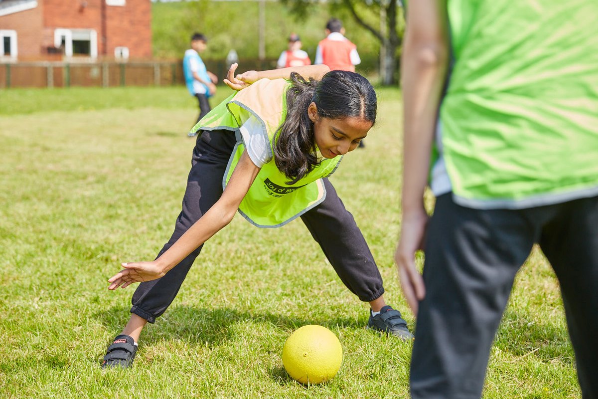 CountyCommunity's tweet photo. It’s #PlayDay2023 and we want to inspire you and your family to discover and play unique #JoyofmovingUK games.
 
There are so many to choose from on the @JoyofmovingUK Resource Hub to enjoy this summer holidays. 👇
 
https://t.co/Bd68Ywkdgk
 
@EFLTrust I @FerreroUK https://t.co/ZrM0SqFcaC