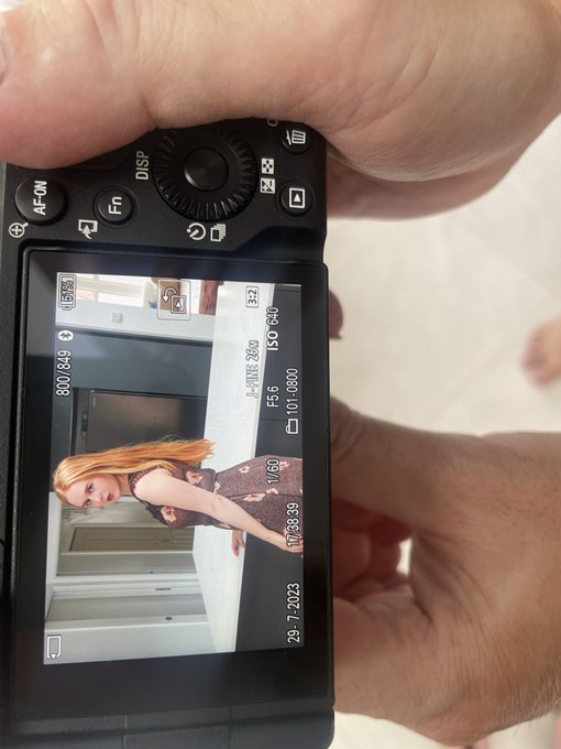 Behind the scenes from Saturday&rsquo;s photo event in London 📸📸✨ ~ Images by Harris Bakhsh ✨ https://t.co