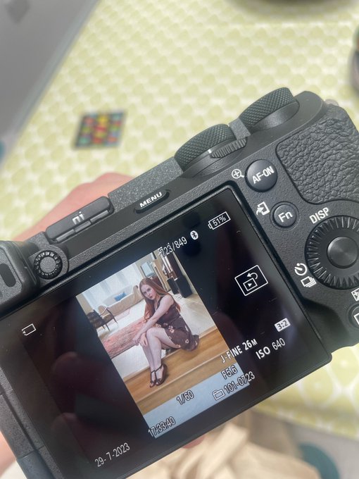 Behind the scenes from Saturday&rsquo;s photo event in London 📸📸✨ ~ Images by Harris Bakhsh ✨ https://t.co