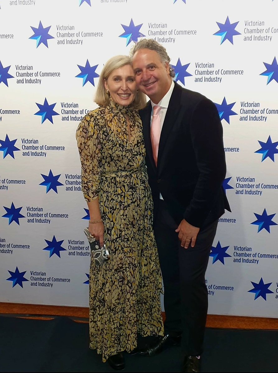 HannaPappalardo's tweet photo. Thank you Paul Guerra, CE of the @vicchamber for inviting me to the President's Dinner 2023. 

Great opportunity to reconnect with the #Victorian institutions &amp; business community.

#StrongerTogether 🇮🇹🇦🇺
#DiplomaziaEconomica https://t.co/v48inuXnXd