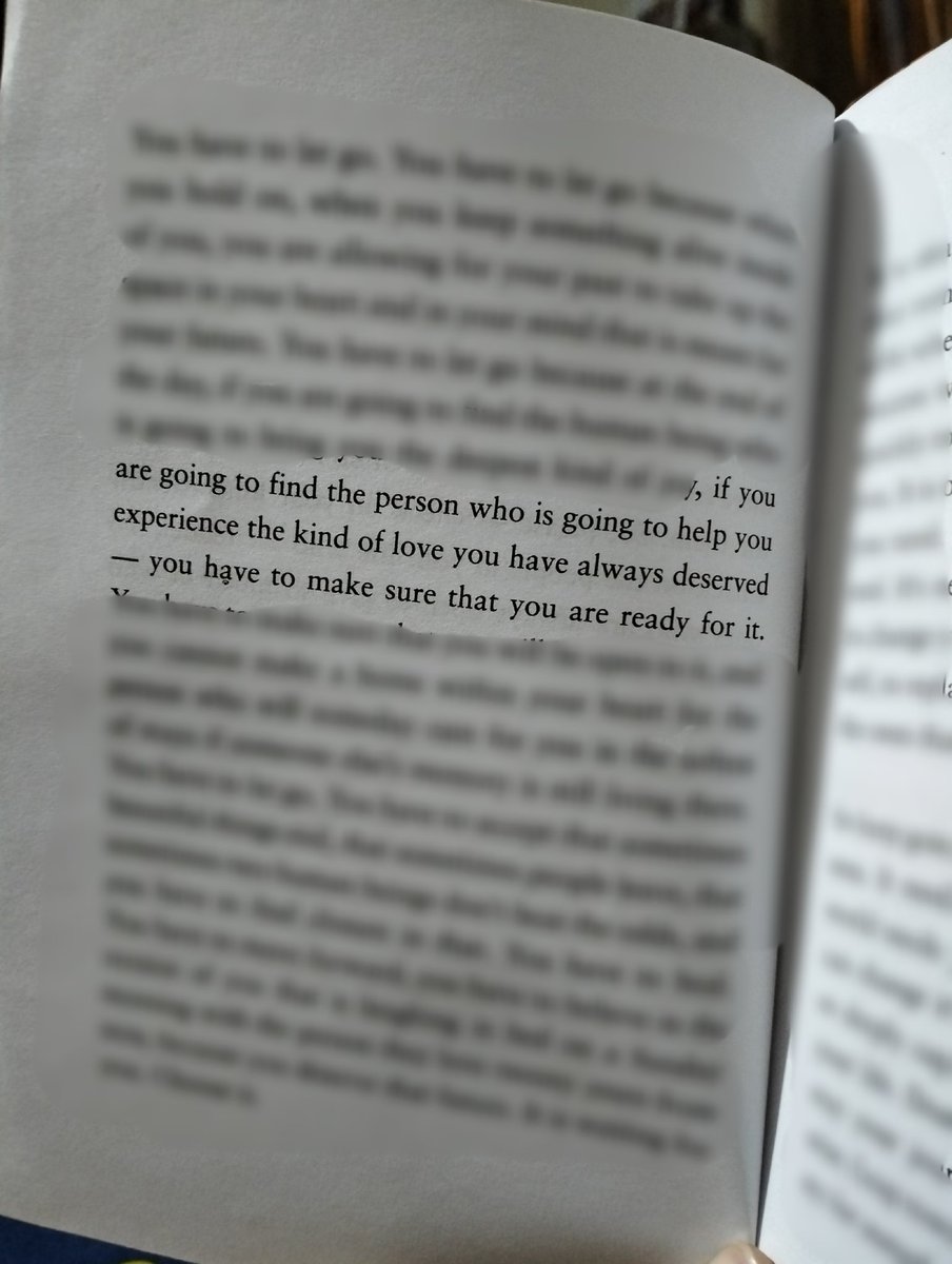 PrettyYnah_21's tweet photo. 🥹

Highly recommended this book. 🙂 This is the book that you can bring anywhere, and read it when you're not in a mood. 🙂 

#AGentleReminder by @BiancaSparacino https://t.co/HvVXOkqIwE