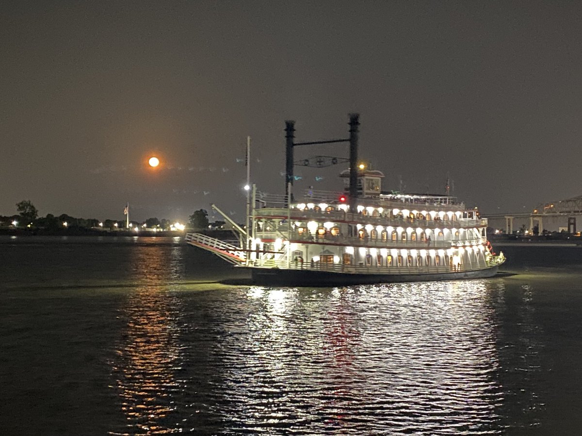 DTDyjack's tweet photo. Transcendent evening in New Orleans. Environmental #Health is Public Health. #NEHAAEC @nehaorg @CDCEnvironment @US_FDA @frankyiannas https://t.co/235Fr5zyE9