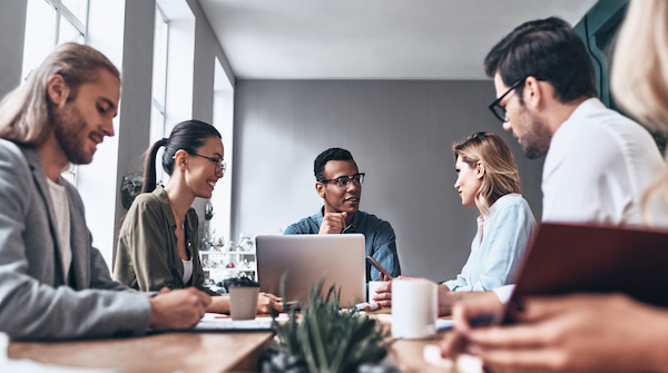 RobertFortinet's tweet photo. "When it comes to understanding security risks, knowledge really is power." 🧠💪 

@FortiGuardLabs' Derek Manky discusses the importance of sharing threat information among different silos in order to bolster the #cybersecurity industry.
https://t.co/j3muxgBQIq via @SecurityWeek https://t.co/Jit59kBo51