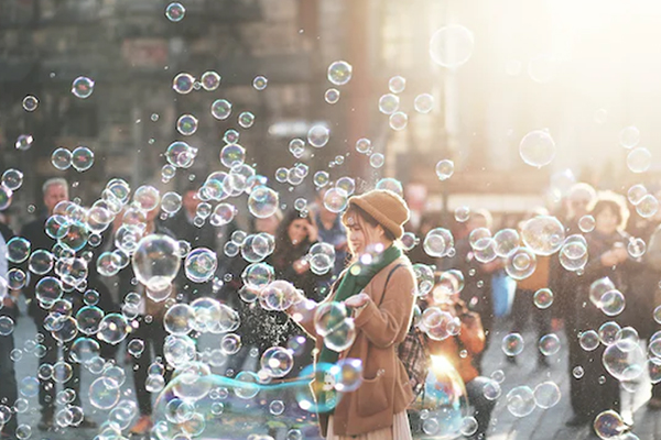 🔎 Delving into Data-centricity: Is the Data Science Bubble on the Verge of Bursting? 🔎

Part 1 of our thought piece series sheds light on the challenges businesses face in building successful data science teams!

📥 Download the full piece here: hubs.ly/Q01Z5fjD0