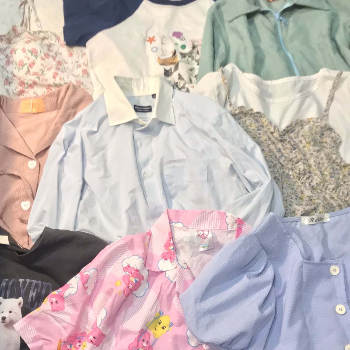 applepaperr's tweet photo. 🍎 ˖ ࣪  lot.45 𖥔 ࣪ 🧸
โล๊ะเสื้อผ้ามือสองน่ารักๆ งานไอจี ครอป กระโปรง กางเกงผ้า  cintage cookie bear มีมากกว่าในรูป 🏠
🚎 กดรีลด 5 บาท 🧃
 ลงในทวิตวันศุกร์ เวลา 18:00 น. 🧀
#ส่งต่อ #ส่งต่อเสื้อผ้า #เสื้อผ้ามือสอง #ส่งต่อเสื้อผ้ามือสอง #โล๊ะตู้เสื้อผ้า #เสื้อผ้ามือสองสภาพดี https://t.co/UlX6VY2JyE