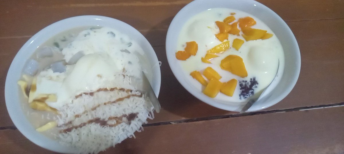 RinisittaRini's tweet photo. Bubur unik di karawang #kangbubur 

Happy birthday to me https://t.co/V6BcxNRMb7