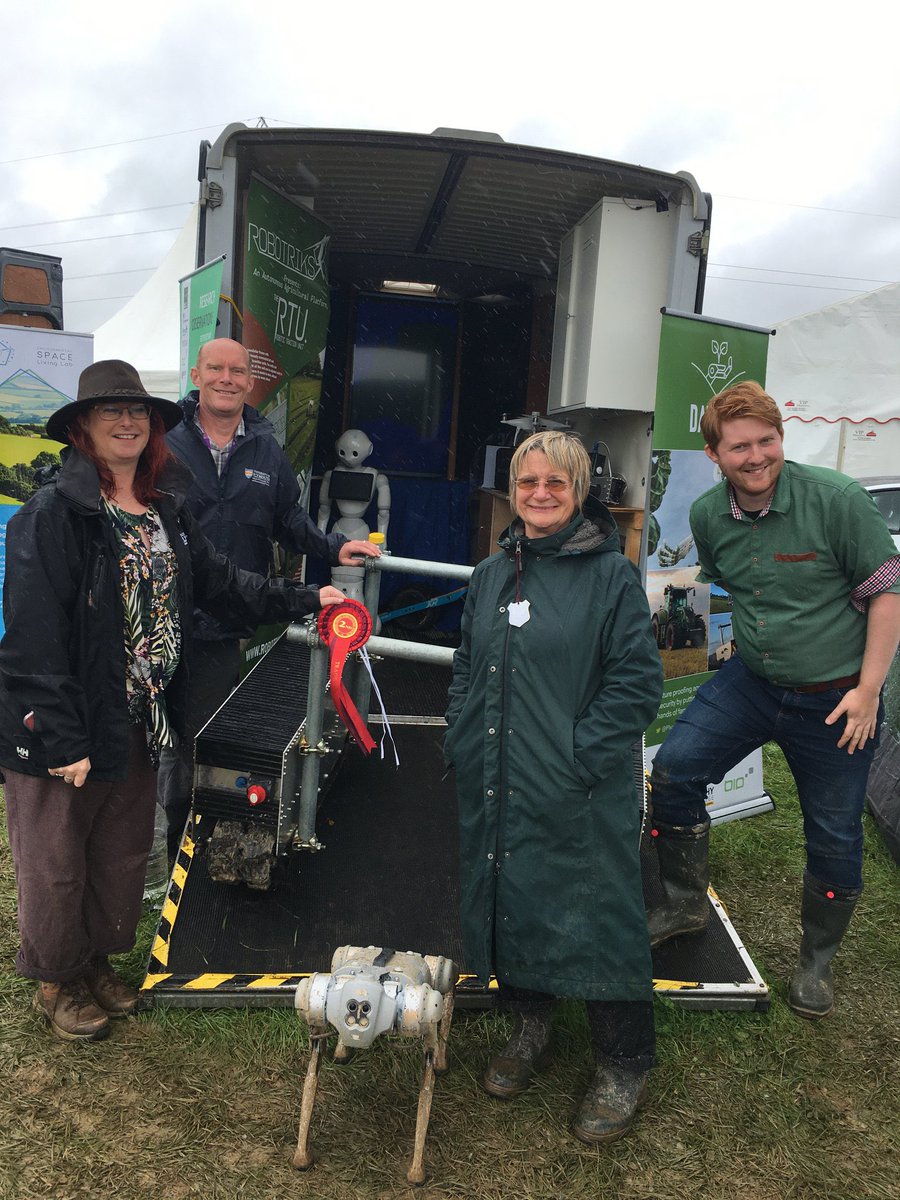 We won!! 2nd in show!! Even if it was for a robot dog!! Come and see us if you’re at North Devon Show @PlymUni @PlymEarth @SatAppsCatapult @northdevonshow