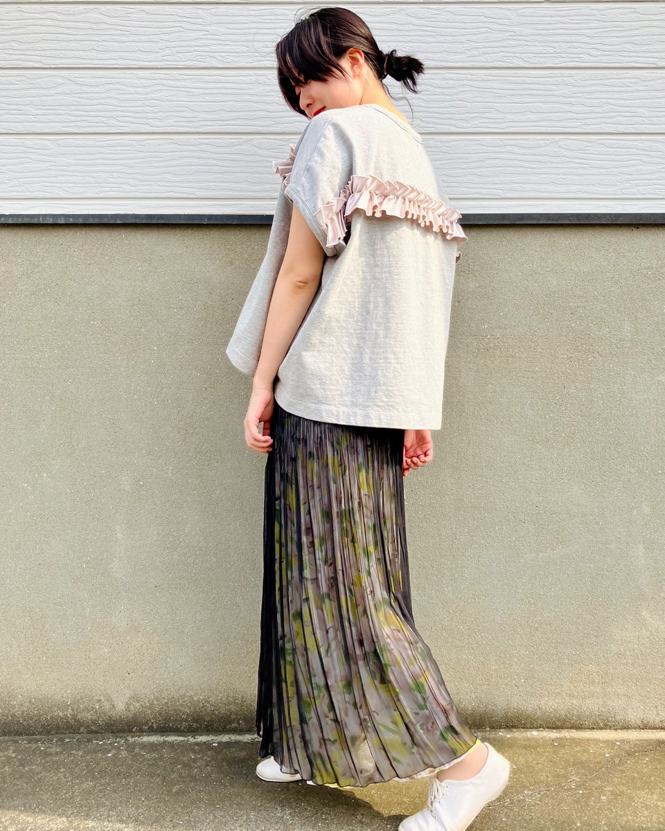 ozakipleat1's tweet photo. in stock
【プリーツリバーシブルスカート】
#ozakipleat #オザキプリーツ #OsPs #プリーツ #pleats #プリーツリバーシブルスカート #madeinjapan #ootd #outfit https://t.co/vsiXbc3JMe