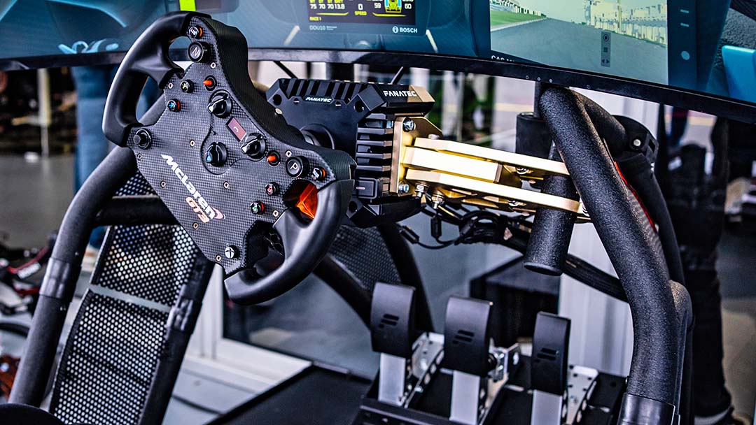 fanatec's tweet photo. What is your driving style? Now you can create your perfect setup with Direct Drive for 199,95€ if you choose the CSL DD with any Steering Wheel and any Pedals! https://t.co/gzA2ULba32
#shopnow #newstandardd #directdrive #ready2race #fanatec https://t.co/Eu9I81jXIw