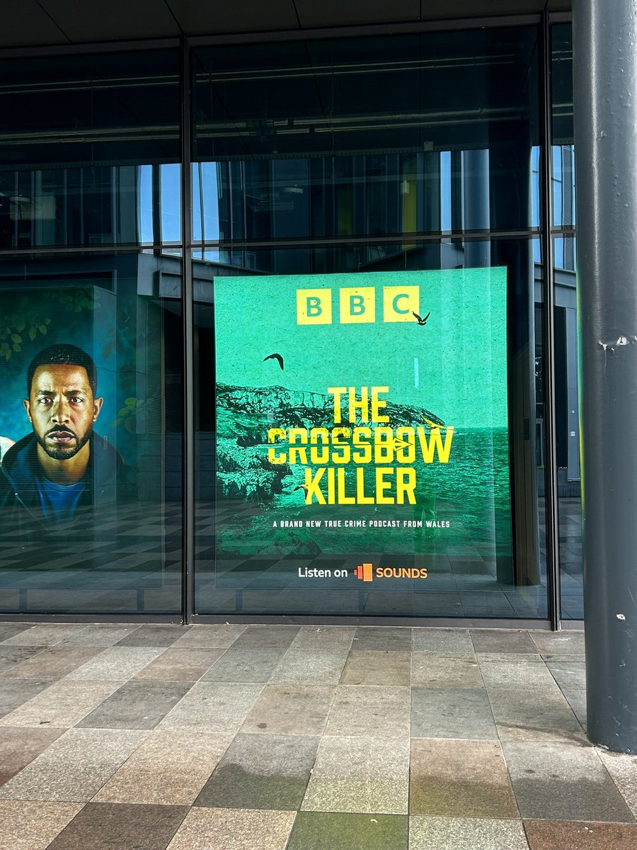 The Crossbow Killer wedi cyrraedd ochr adeilad BBC Cymru @meicparry