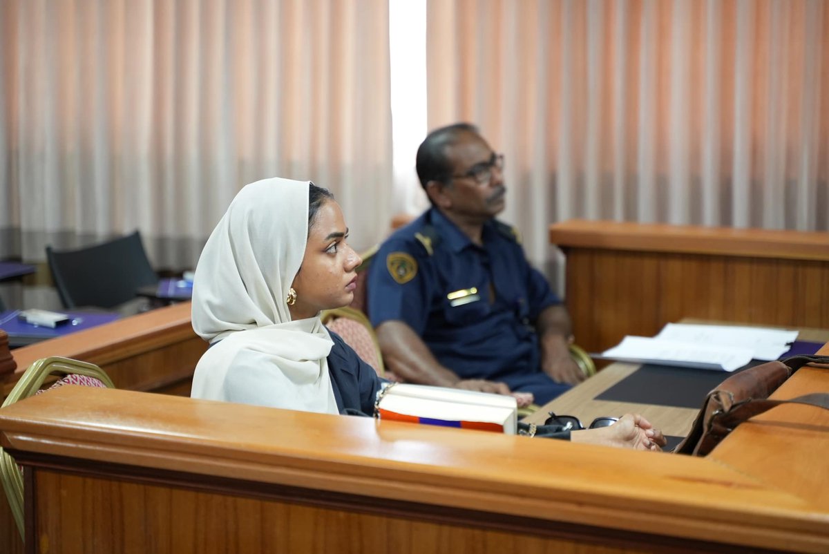 Our first Demo Class was held at the Villa College, Moot Court today.

This session was conducted by Amish Abdulla, Lecturer at the Faculty of Shariah &amp; Law of Villa College.

Participants were able to experience one of our Law Class involving intricacies of Constitutional Legal