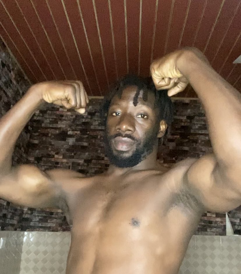 theafricanbos's tweet photo. APPROACH CORRECTLY betas🐷

1. How much would you like, Sir?
2. Certainly, Sir.
3. The payment has been sent, Sir.
4. Thank you for your guidance, Sir.
5. May I indulge in finally serving your desires please? https://t.co/hA4mClM22N