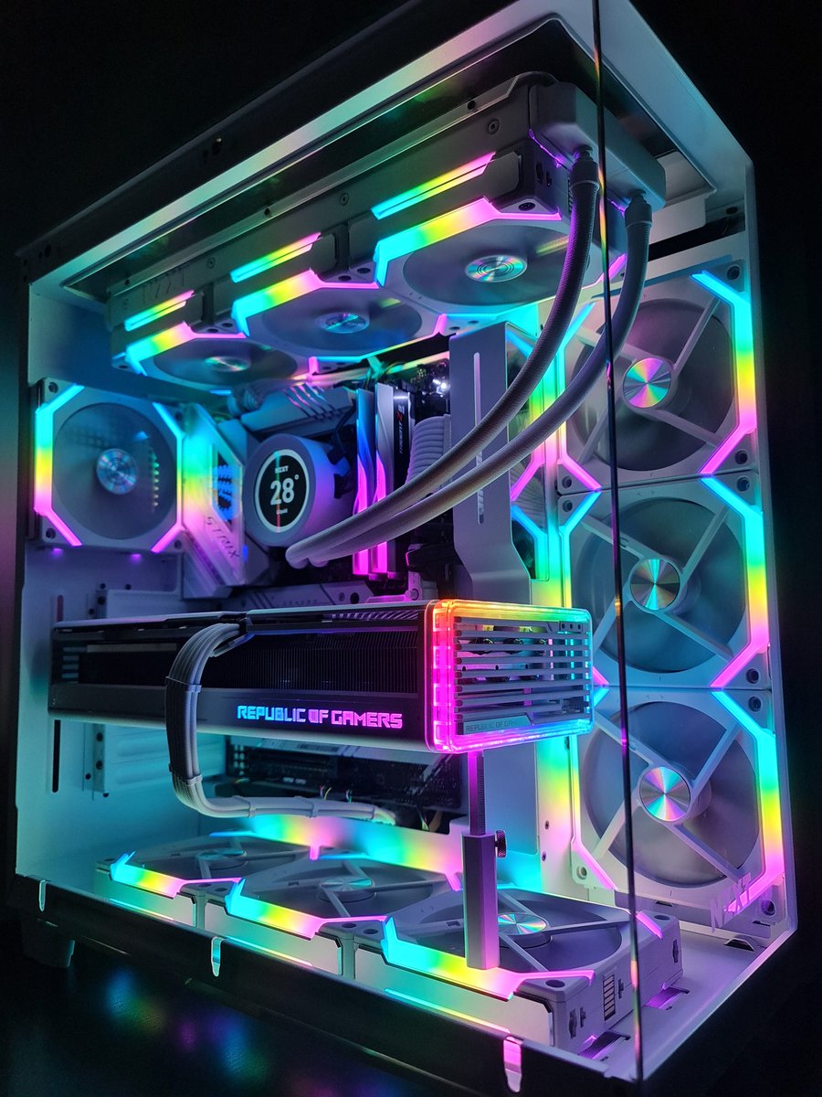 BannedPC's tweet photo. 🚫 #BannedPC 020 🚫

CPU: i9 13900K
COOLER: NZXT Kraken Z73
MOBO: ASUS ROG Z790-A
RAM: G.SKILL Trident Z5 32GB 6400 C32
SSD: SN850X-2TB
GPU: ASUS RTX 4090 ROG STRIX OCWhite
PSU: TT GF3 1200W GOLD+CableMod
CASE: NZXT H9 Elite+SL120 V2

20,000﷼

ماشاءالله https://t.co/JgegptBDBQ