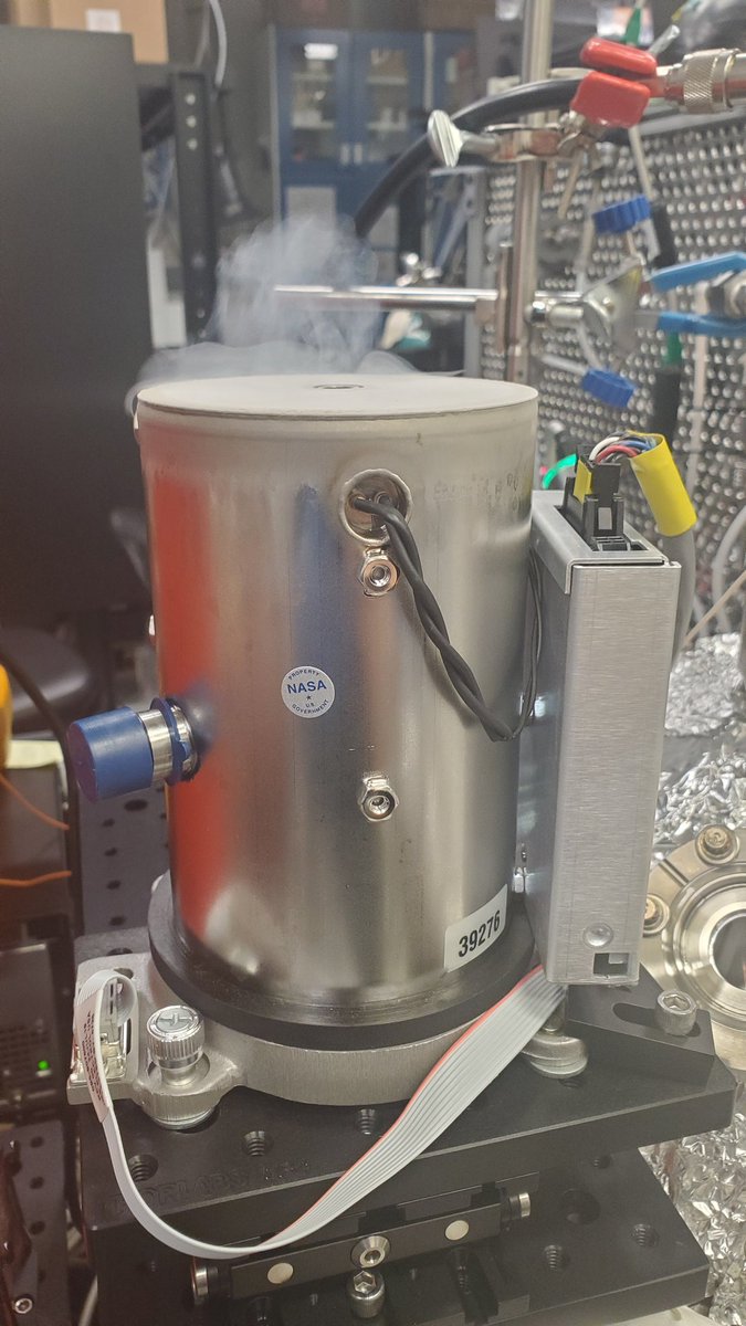 LivWithoutLimit's tweet photo. IR detector is filled with liquid nitrogen and ready to collect spectra of cosmic ice analogues!

#TodayInLab https://t.co/TtjzY7IJ1j