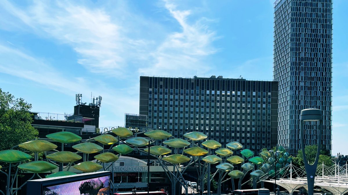 Vicki Collin (@drvickicollin) on Twitter photo Swapping West London for East London! After two wonderful years at <a href="/Imperial_MEdIC/">Imperial_MEdIC</a> working with a great team and inspiring colleagues, I’m now excited to start a new role working as a research tutor/lecturer <a href="/UELPsychLondon/">Psychology at UEL</a> Swapping West London for East London! After two wonderful years at <a href="/Imperial_MEdIC/">Imperial_MEdIC</a> working with a great team and inspiring colleagues, I’m now excited to start a new role working as a research tutor/lecturer <a href="/UELPsychLondon/">Psychology at UEL</a>