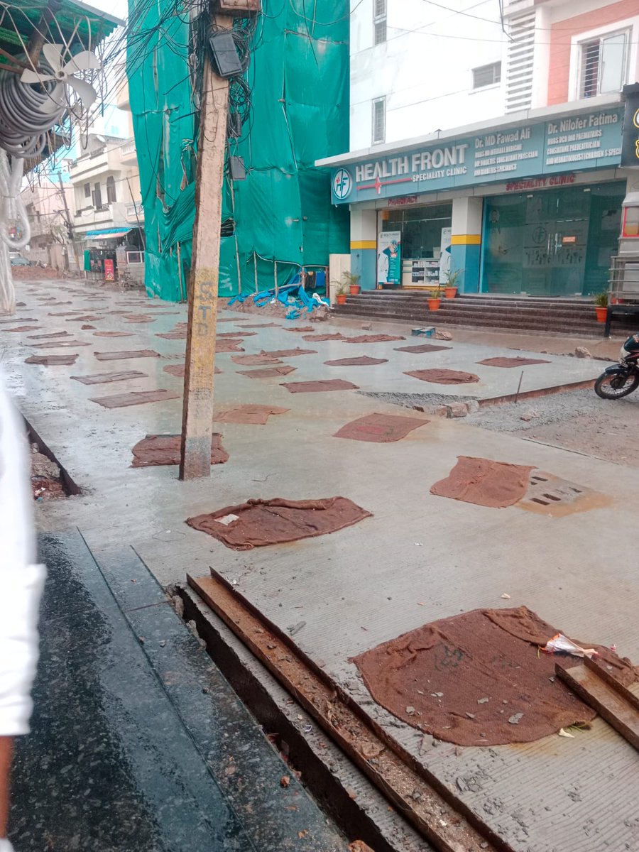 Banda.vijaya kumar EE18 tweet media