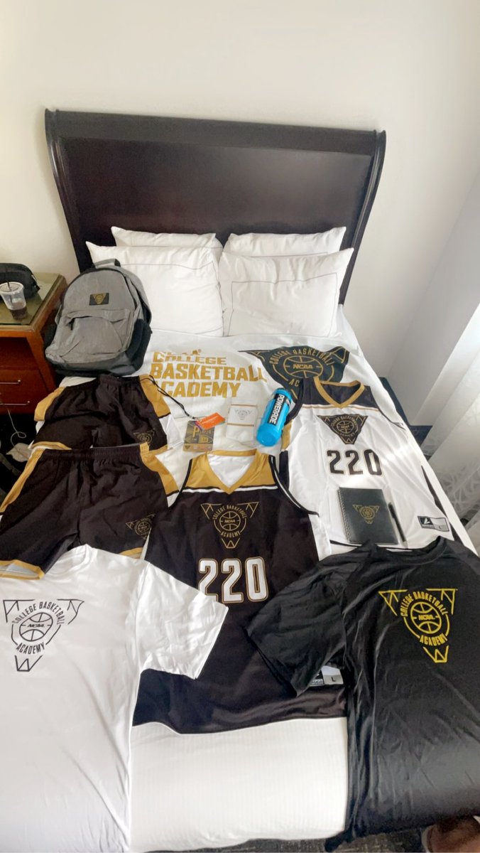 I’d like to give a huge thank you to @TheCBBAcademy for my selection and amazing experience at the NCAA’s very first women’s College Basketball Academy. I got to learn and improve with great coaches and players, in addition to gaining helpful insight from speakers in life skills!