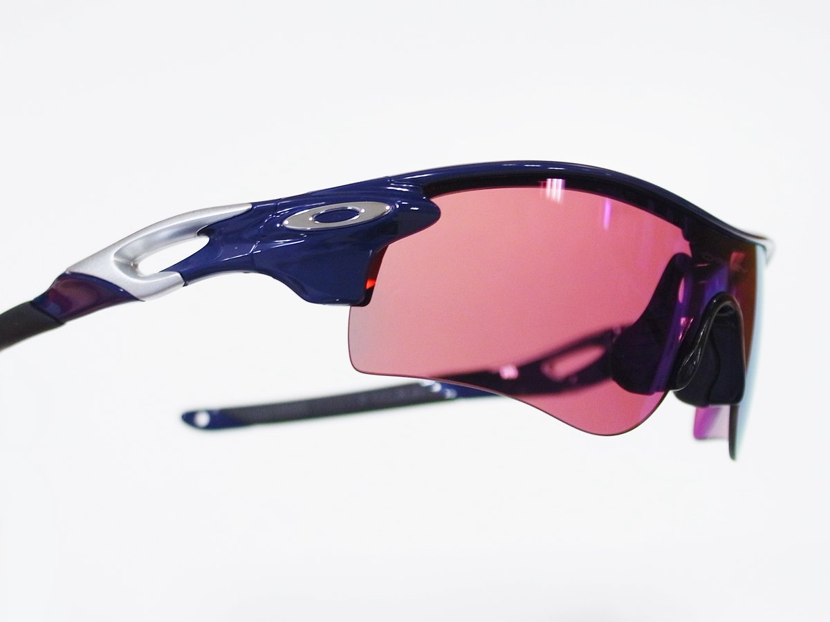 hayashimegane's tweet photo. 【OAKLEY入荷”RADARLOCKカスタム（OCE）】
#OAKLEY #オークリー #サングラス #RADARLOCK #レーダーロック #カスタム #OCE #カラーオーダー
度付き加工できます！#度付きサングラス
MORE INFO↓
https://t.co/IAP2KumxnJ
#山口県 #防府市 #ハヤシメガネ
8/31まで 決算SALE ＆ 補聴器相談月間 開催！ https://t.co/99UqAJuuCc
