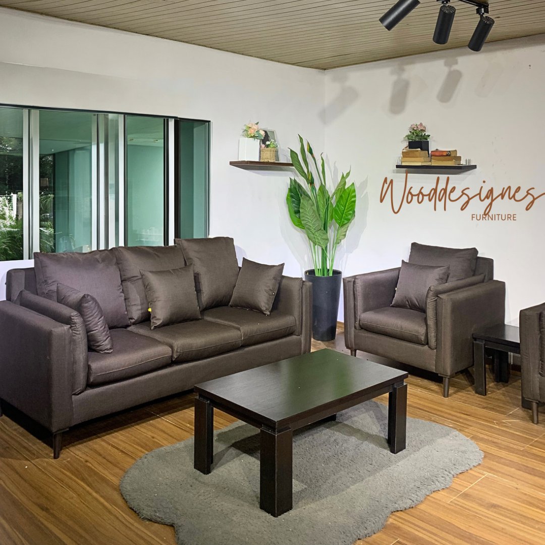 Wooddesignes's tweet image. #HomeSweetHome: Unwind in Style with our Living Room Oasis! #SofaGoals #CoffeeTableVibes #RelaxationStation #InteriorInspo
