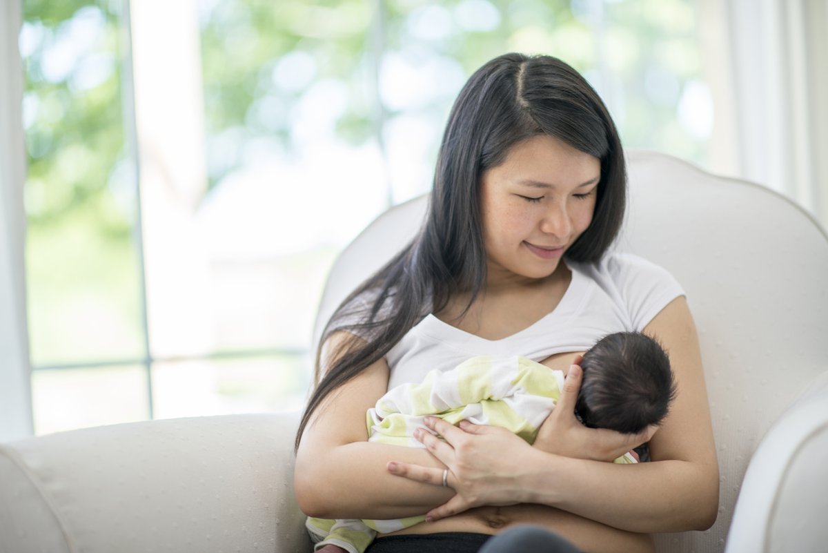 August is Breastfeeding Awareness Month! Breastfeeding has many known health benefits for infants, children, and mothers and is a key strategy to improve public health. Learn more about the health benefits of breastfeeding bit.ly/2QMvJEj. #breastfeedingweek