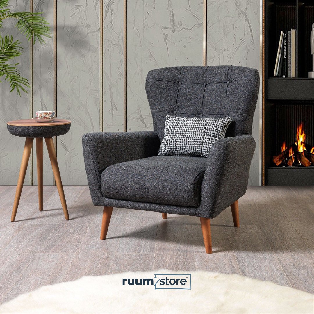 RuumStore's tweet image. Retro Berjer, evinizin yeni favori köşesi olacak! 🏠✨
Bu şık ve rahat berjer sayesinde nostaljik bir atmosfer yaratacak, kitap okurken veya kahvenizi yudumlarken keyifli anlar yaşayacaksınız. 📚☕️

#ruumstore #yeniliğeyeraç #RetroBerjer #EvimizinFavorisi #KeyifliAnlar