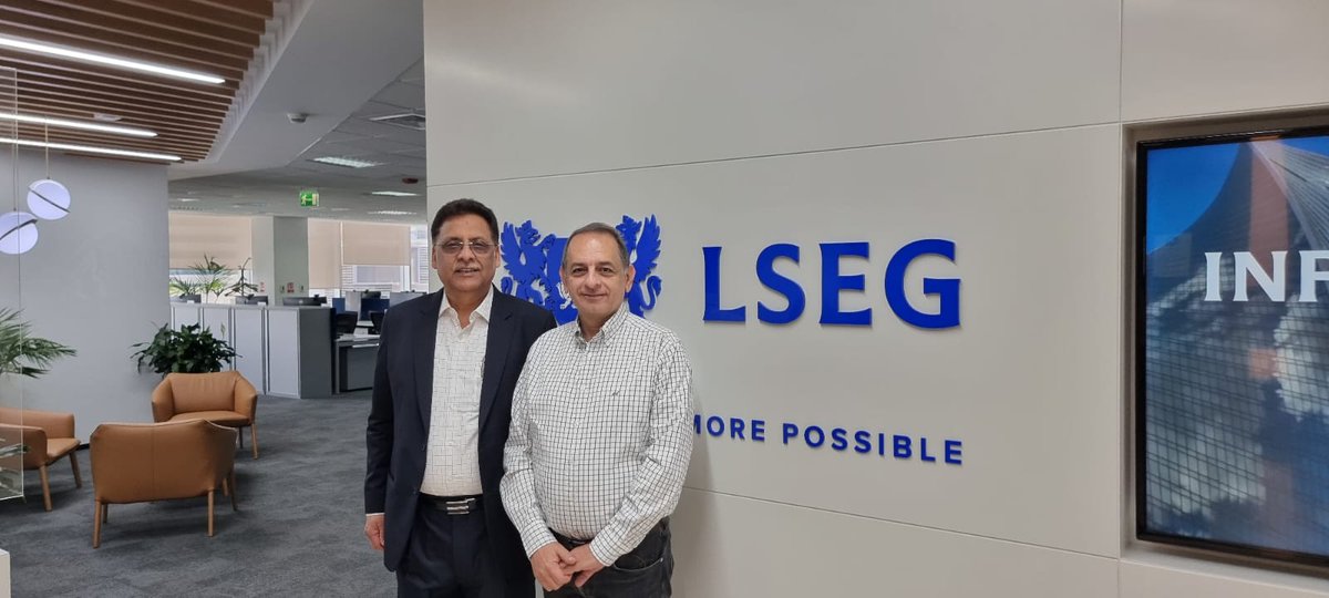 IbsfintechIndia's tweet photo. Forging pathway to endless opportunities &amp; expanding our horizon to #MiddleEast #Africa &amp; #Europe, @IbsfintechIndia had an exhilarating week in #Dubai. Our MD &amp; CEO, @cmgrover engaged in enlightening discussions with @Refinitiv &amp; @Oracle recognizing untapped potential in region. https://t.co/yZu7QtpJ6b