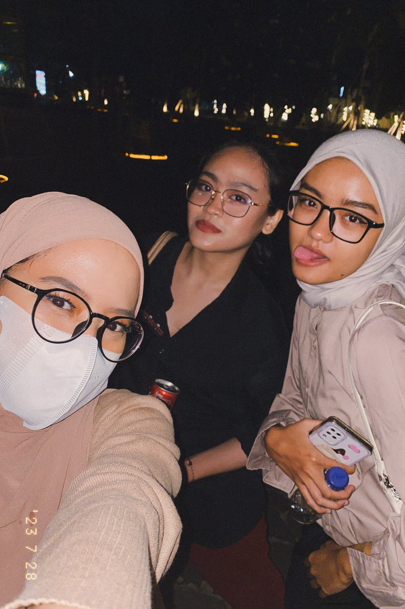krna gk ada foto hari H jd foto pas tuker tiket ajaa 💓🫶🏻😆 <a href="/kimxunwoo/">berry pcd era</a> <a href="/hyifapv/">cip🦋</a>