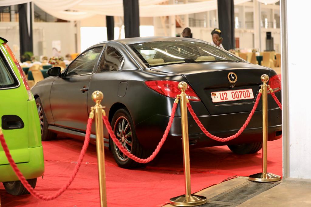 Uganda's journey to electrification of Mobility started here.

These two; the #KiiraEVS and #KiiraEV are a true representation of Made in Uganda 🇺🇬.

#ShapingTheNation