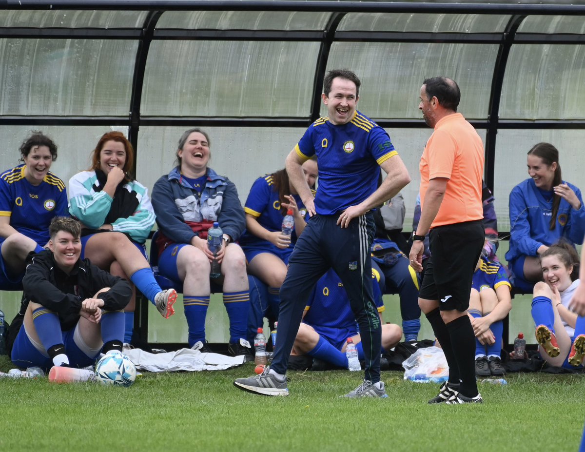Eddie O Hare (@eddieohare1) on Twitter photo Referee Gary Fitzgerald and <a href="/breskarovers/">Breska Rovers AFC</a> manager Declan Normoyle & substitutes having a laugh in their <a href="/MunsterFA/">Munster Football Association</a> women’s junior shield final against <a href="/SpringfieldRam1/">Springfield Ramblers</a>
<a href="/echolivecork/">EchoLive.ie</a> <a href="/irishexaminer/">Irish Examiner</a> <a href="/BigRedBench/">RedFM Sport</a> Referee Gary Fitzgerald and <a href="/breskarovers/">Breska Rovers AFC</a> manager Declan Normoyle & substitutes having a laugh in their <a href="/MunsterFA/">Munster Football Association</a> women’s junior shield final against <a href="/SpringfieldRam1/">Springfield Ramblers</a>
<a href="/echolivecork/">EchoLive.ie</a> <a href="/irishexaminer/">Irish Examiner</a> <a href="/BigRedBench/">RedFM Sport</a>