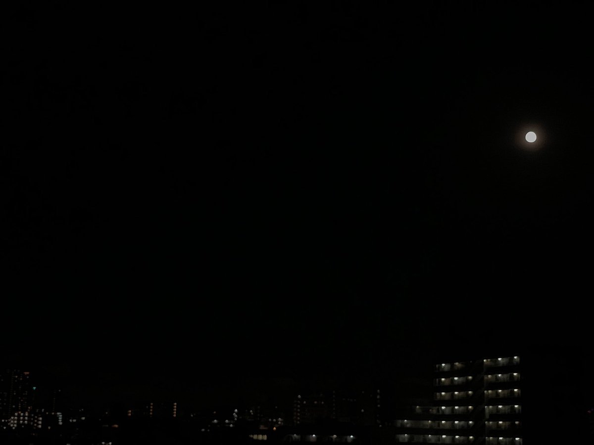 水瓶座、満月　スタージョンムーン🌕🌈

#SturgeonMoon2023