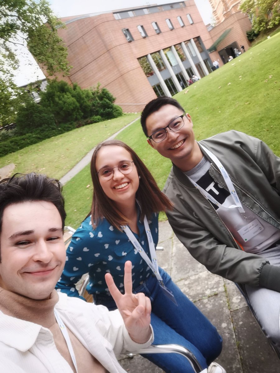ChimicaFritz's tweet photo. Really enjoyed participating in my first conference "Synthesis in organic chemistry" #OS27 @KebleOxford  and meeting so many great speakers, new faces, even alumni from @vanGemmerenLab and “old” friends from @OoiLab_NU https://t.co/SKKGzWXZ6l