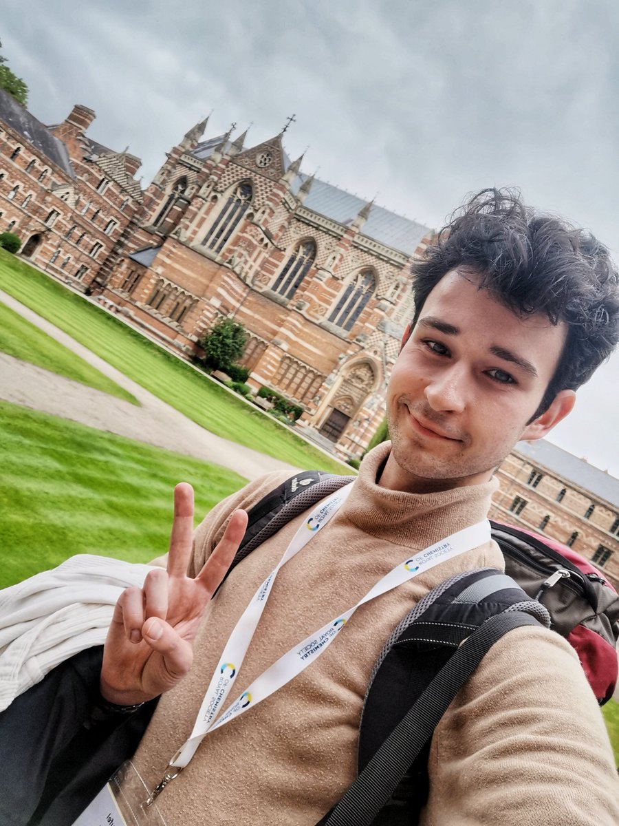 ChimicaFritz's tweet photo. Really enjoyed participating in my first conference "Synthesis in organic chemistry" #OS27 @KebleOxford  and meeting so many great speakers, new faces, even alumni from @vanGemmerenLab and “old” friends from @OoiLab_NU https://t.co/SKKGzWXZ6l